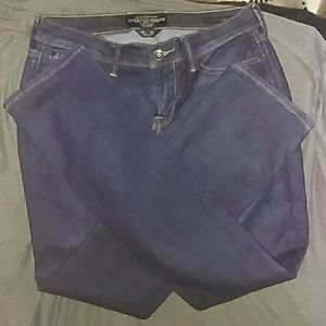 Lucky brand jeans NWOT size 6 regular.